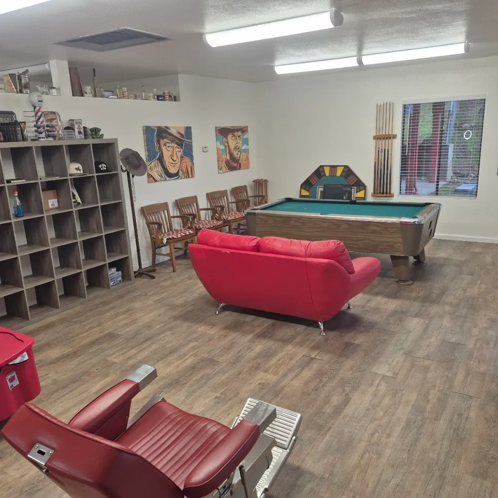 Carl's Classics barbershop photo 3