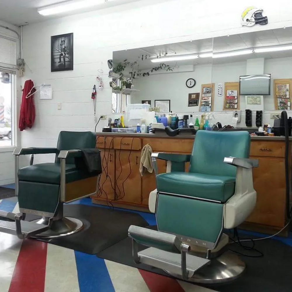 Cesar's Barber Shop — Barbershop