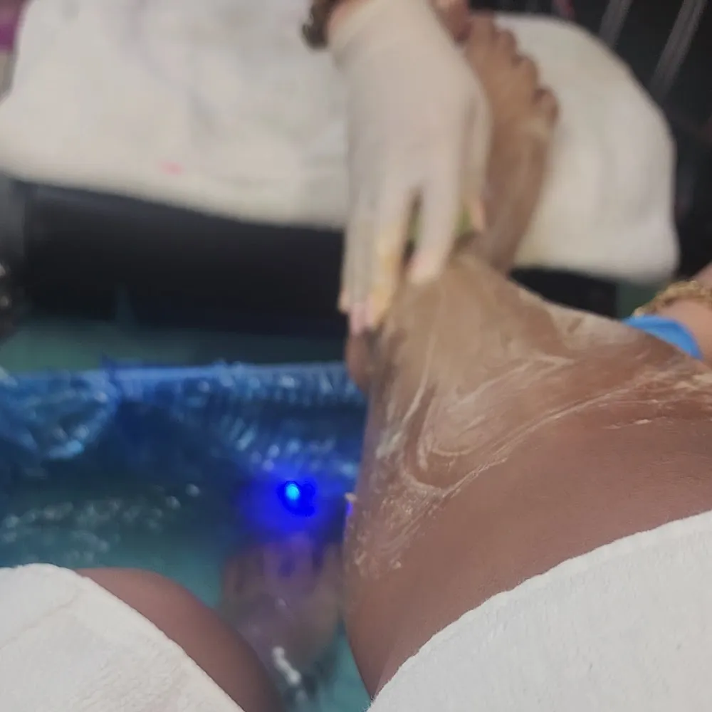 Rose's Nails & Spa photo 3