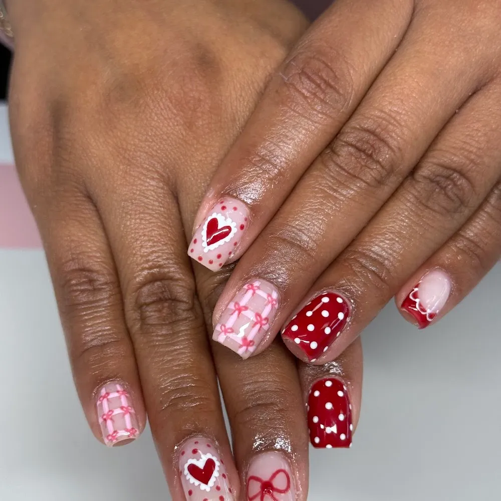 Shania Sky Nails photo 4