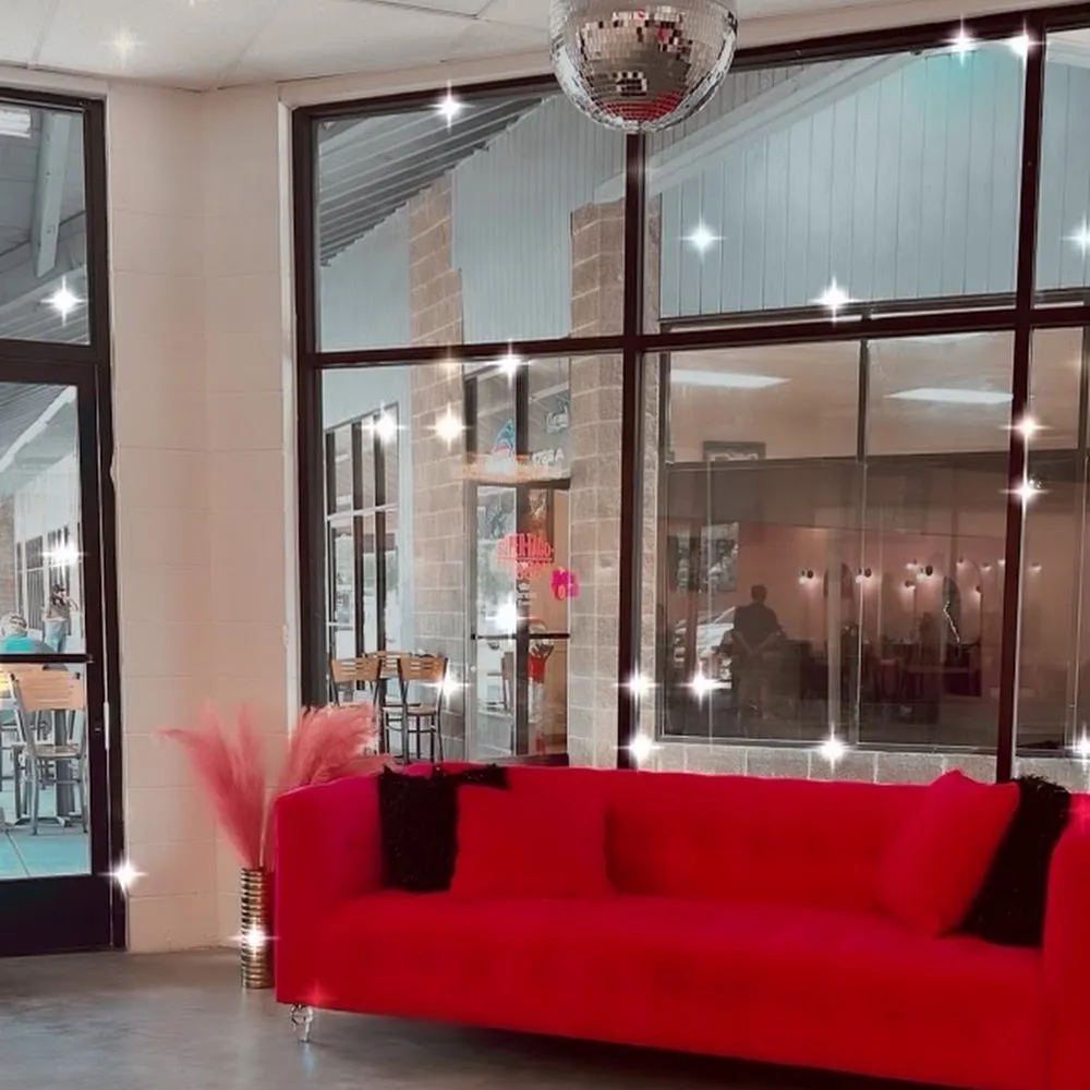 The Mane House — Hair Salon